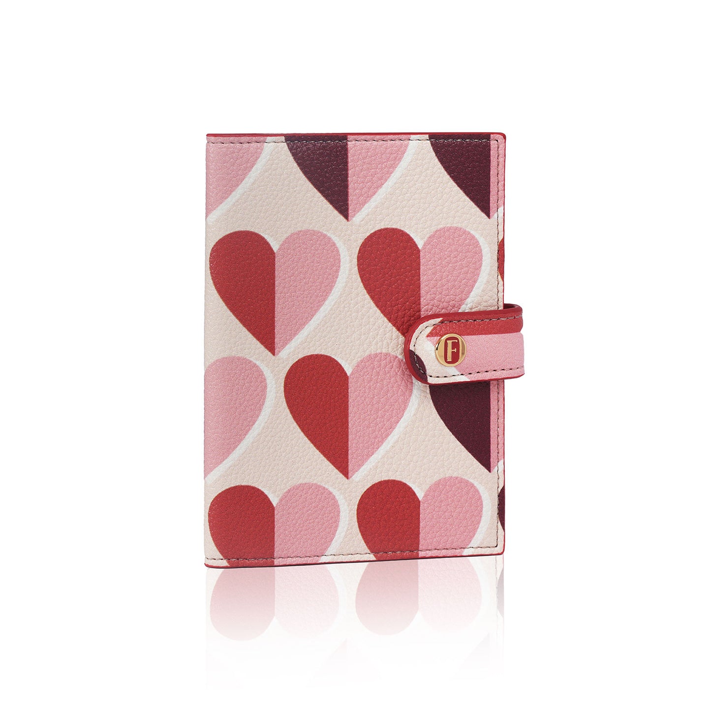 Gemma Passport Holder Retro Hearts Beige